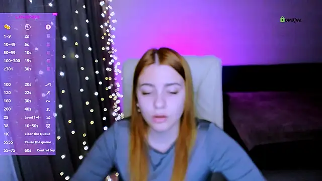 Snapshot of red__dizzy chatting on October 30, 2025, 10:21 pm red dizzy online show from October 30, 2025, 10:21 pm