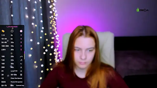 Snapshot of red__dizzy chatting on November 3, 2025, 1:23 pm red dizzy online show from November 3, 2025, 1:23 pm