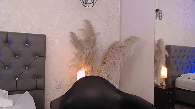 Sabriinaa Foxx online show from April 3, 2026, 4:05 pm