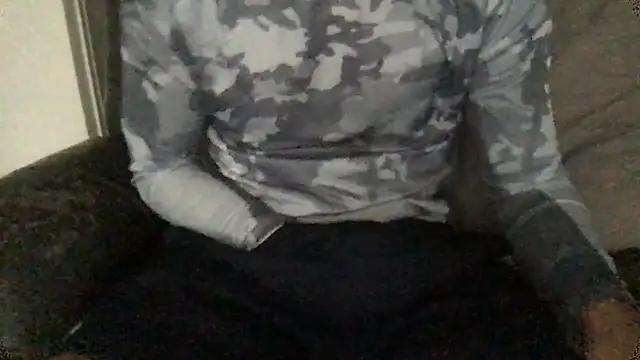 Snapshot of flambeur93 chatting on October 9, 2025, 2:26 pm flambeur93 online show from October 9, 2025, 2:26 pm