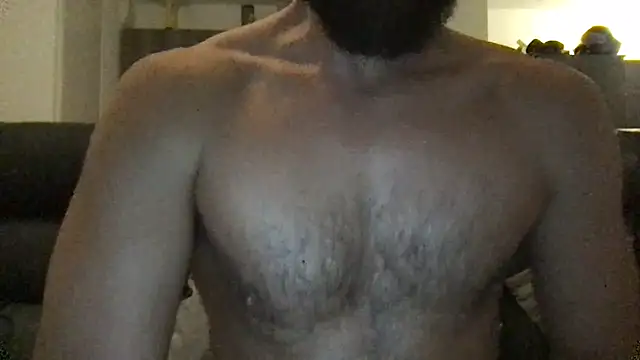 Snapshot of flambeur93 chatting on November 17, 2025, 2:39 am flambeur93 online show from November 17, 2025, 2:39 am