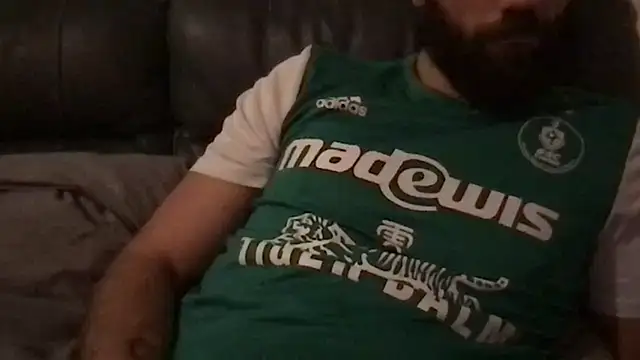 Snapshot of flambeur93 chatting on November 29, 2025, 8:01 pm flambeur93 online show from November 29, 2025, 8:01 pm