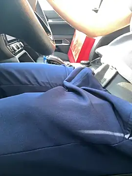 CZpublic online show from October 3, 2025, 8:44 am