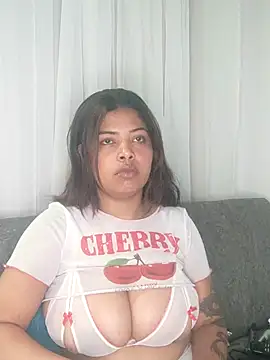 NyxTits online show from May 28, 2026, 1:36 am