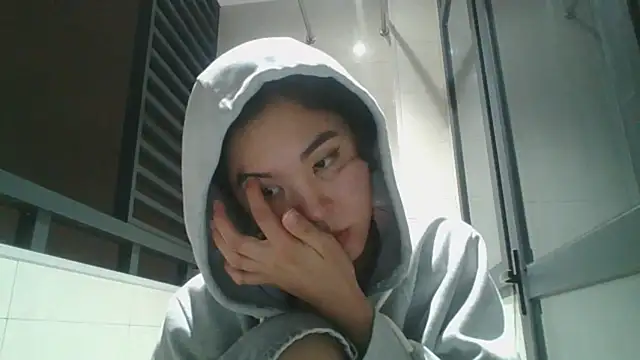 Snapshot of JennyCarpenter chatting on October 18, 2025, 11:11 am JennyCarpenter online show from October 18, 2025, 11:11 am