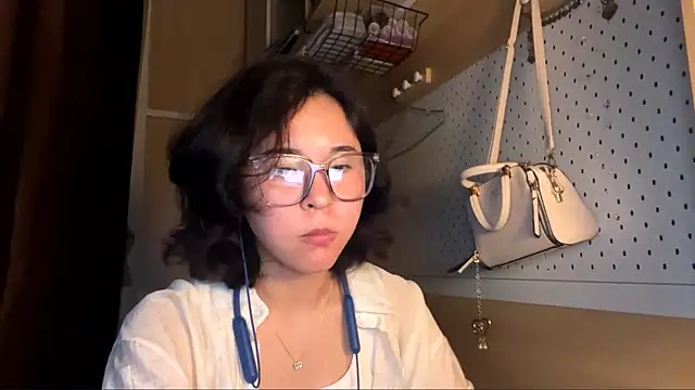 JennyCarpenter online show from May 19, 2026, 10:43 am