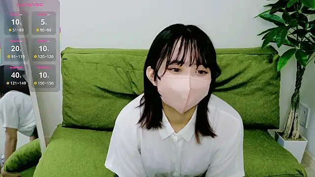 Snapshot of RUNA_RU-NA chatting on September 22, 2025, 10:17 am RUNA RU-NA online show from September 22, 2025, 10:17 am