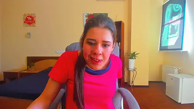 Joannia online show from September 28, 2025, 8:31 am