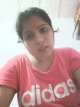 aliya-jaan71 online show from May 20, 2026, 8:15 pm