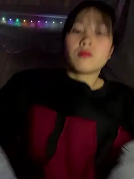 huong-18 online show from January 15, 2026, 3:11 am