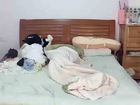 Snapshot of Akong11 chatting on September 19, 2025, 9:22 am Akong11 online show from September 19, 2025, 9:22 am