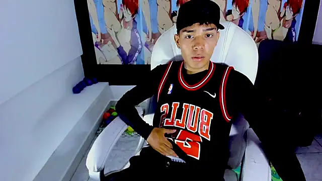 Hunteer Boy online show from September 25, 2025, 7:39 pm