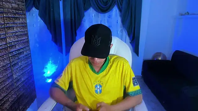 Hunteer Boy online show from October 8, 2025, 8:39 pm