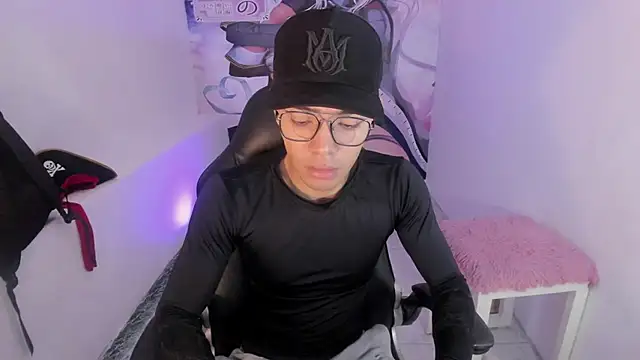 Hunteer Boy online show from October 29, 2025, 3:42 am