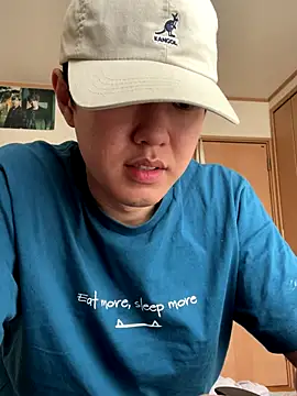 KAMESAN08 online show from September 29, 2025, 4:28 am