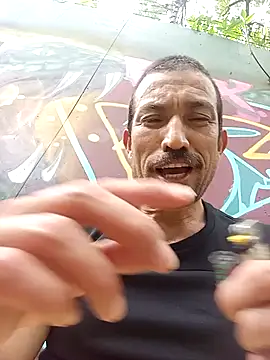 zamir adam online show from November 14, 2025, 3:22 pm