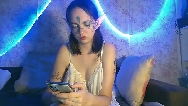 MaitresseMermaid online show from July 23, 2026, 6:50 pm