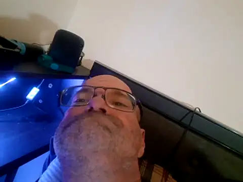 nounours197314 online show from May 29, 2026, 5:27 am