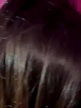 Moon pusy online show from December 1, 2025, 7:57 am