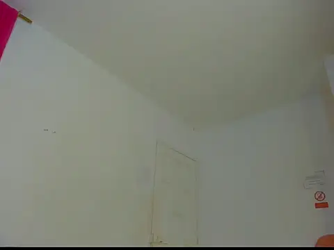 Snapshot of sabrina_xxx11 chatting on November 27, 2025, 11:34 am sabrina xxx11 online show from November 27, 2025, 11:34 am