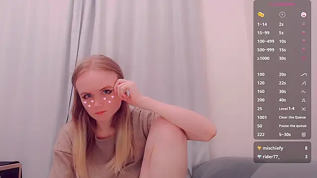 Snapshot of AliceNya_cute chatting on July 7, 2026, 6:47 am AliceNya cute online show from July 7, 2026, 6:47 am