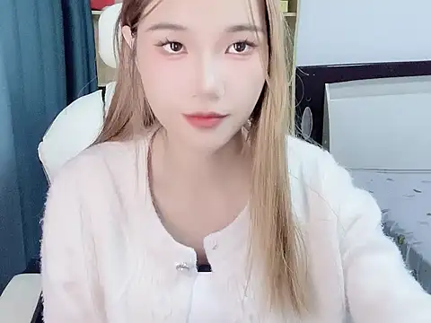 Snapshot of W-Sunflower chatting on November 4, 2025, 2:16 pm W-Sunflower online show from November 4, 2025, 2:16 pm