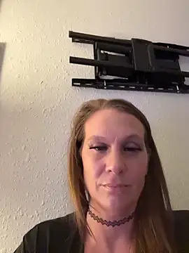 Ariasweetaspie online show from December 17, 2025, 6:08 am