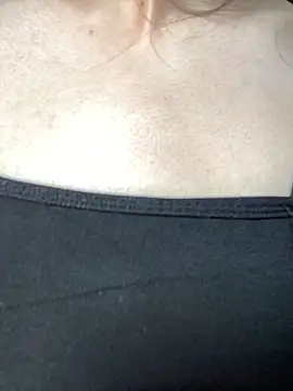 Bella sexy98 online show from October 11, 2025, 3:28 am