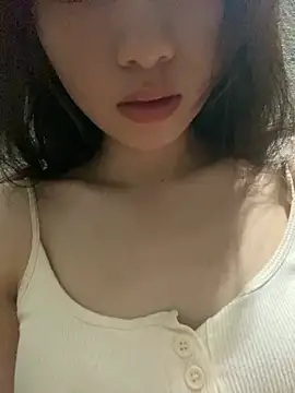 Snapshot of Bella_sexy98 chatting on February 12, 2026, 9:37 am Bella sexy98 online show from February 12, 2026, 9:37 am