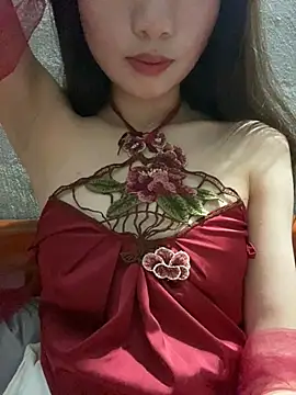 Snapshot of Bella_sexy98 chatting on March 31, 2026, 5:41 am Bella sexy98 online show from March 31, 2026, 5:41 am