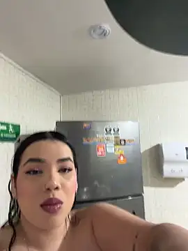 Snapshot of krisstenSantos chatting on March 6, 2026, 1:40 pm krisstenSantos online show from March 6, 2026, 1:40 pm