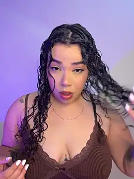 Snapshot of krisstenSantos chatting on March 31, 2026, 3:01 pm krisstenSantos online show from March 31, 2026, 3:01 pm