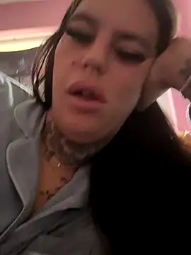 Snapshot of DIRTY_PAISLEY_X chatting on October 9, 2025, 11:41 am DIRTY PAISLEY X online show from October 9, 2025, 11:41 am