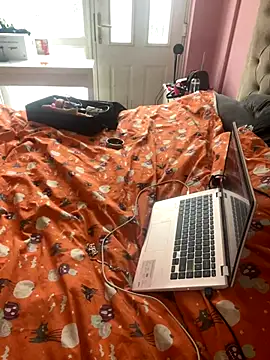 Snapshot of DIRTY_PAISLEY_X chatting on October 15, 2025, 9:53 am DIRTY PAISLEY X online show from October 15, 2025, 9:53 am