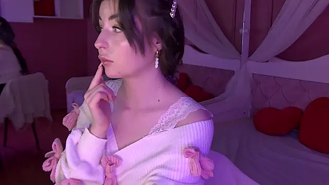 LilithLane online show from January 19, 2026, 12:09 pm