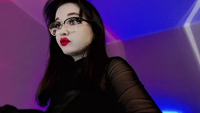 Snapshot of Dazzl1ngFire chatting on October 10, 2025, 4:55 am Dazzl1ngFire online show from October 10, 2025, 4:55 am