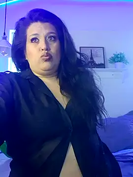 Snapshot of Andrea_secret_ chatting on April 21, 2026, 2:01 pm Andrea secret online show from April 21, 2026, 2:01 pm