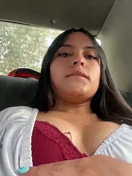 Karla 1-2 online show from November 6, 2025, 9:48 pm