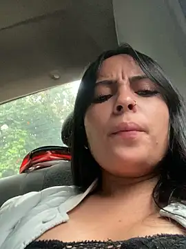 Karla 1-2 online show from November 13, 2025, 9:58 pm