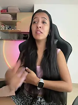 Snapshot of Valerygomez02 chatting on May 7, 2026, 9:20 pm Valerygomez02 online show from May 7, 2026, 9:20 pm