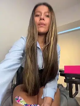 EMILIIA RICHTER   online show from March 21, 2026, 7:50 pm