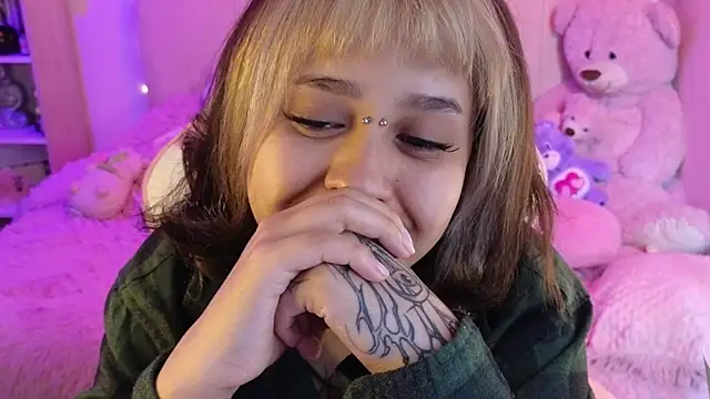 NekoWaifu online show from March 18, 2026, 2:31 pm