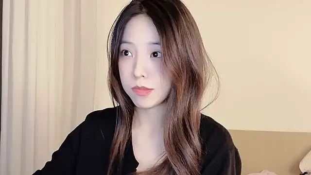 Meng 777 online show from November 25, 2025, 11:43 am