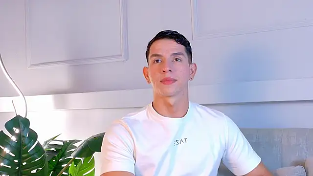 ZaneDawson online show from April 15, 2026, 7:21 pm