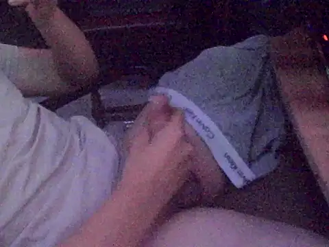 xderox318 online show from September 16, 2025, 10:00 pm