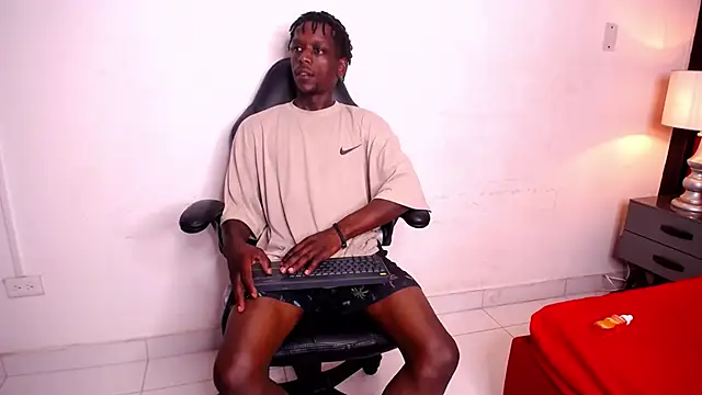 SkylerBigxxx online show from October 16, 2025, 4:02 am