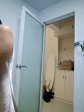 Snapshot of wen78759 chatting on November 3, 2025, 2:35 am wen78759 online show from November 3, 2025, 2:35 am