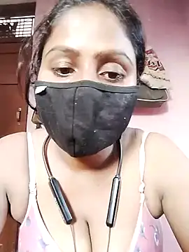 Jasmine Januja online show from September 23, 2025, 11:35 am