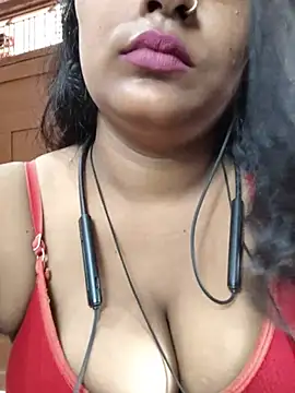 Jasmine Januja online show from July 12, 2026, 3:08 am