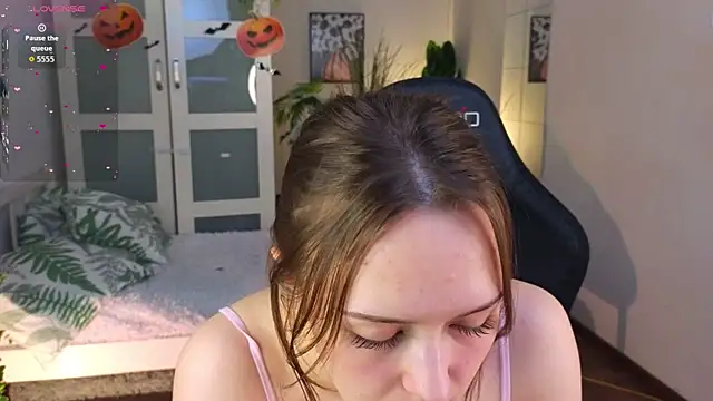 Snapshot of selin_selin chatting on October 23, 2025, 5:29 am selin selin online show from October 23, 2025, 5:29 am